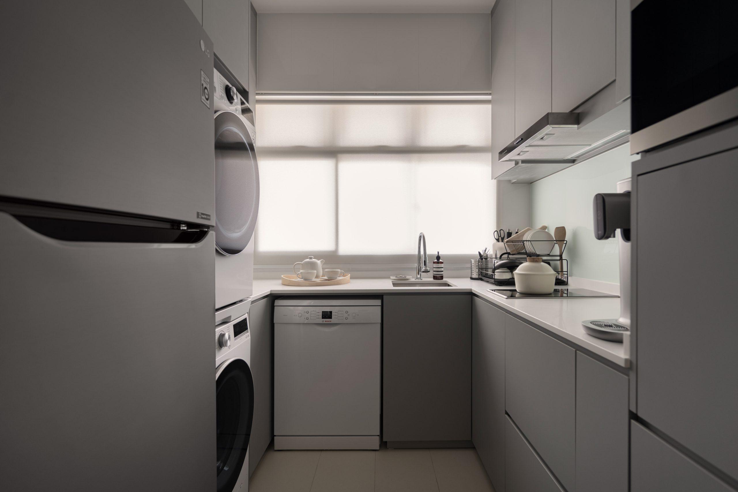 "3 room HDB Interior Design– MONOCHROMATIC MINIMALIST @ BUKIT BATOK - 26"