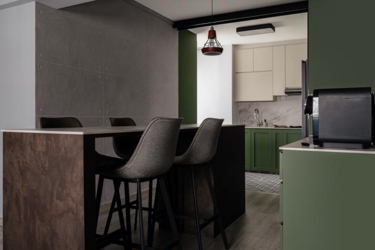 432B bukit batok dining area1