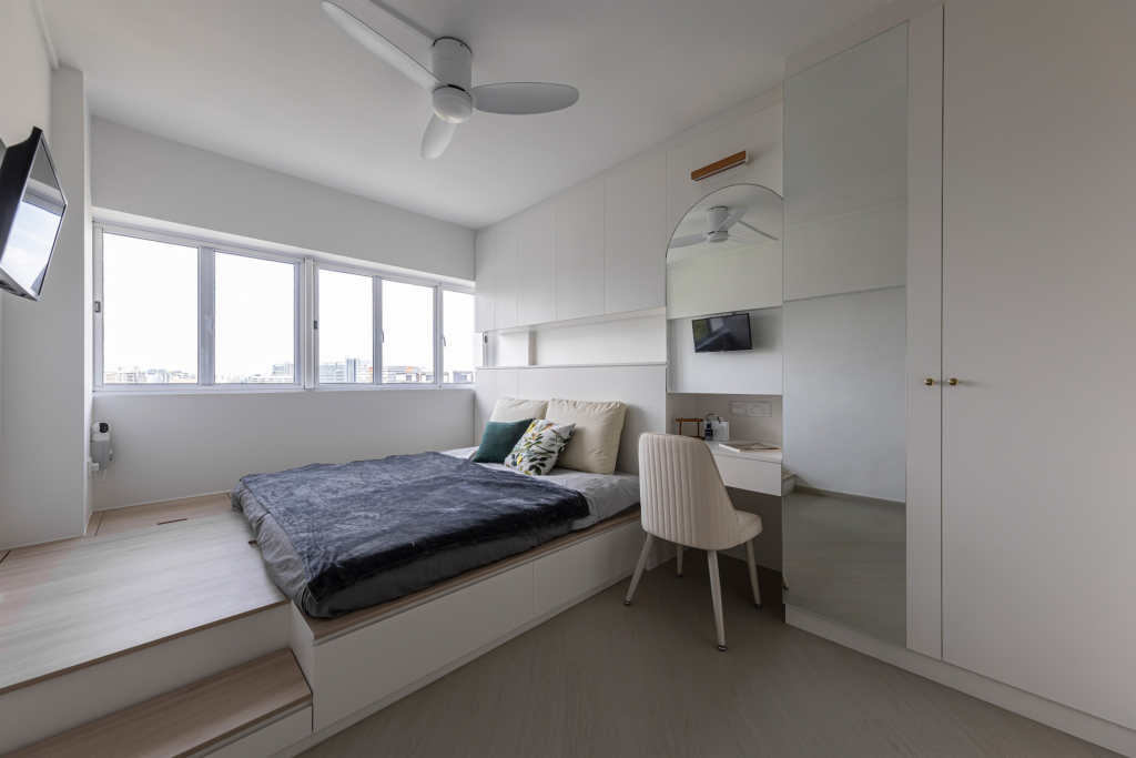 "HDB BTO Design– WHITE MiNIMALIST @ BUKIT BATOK - 6"