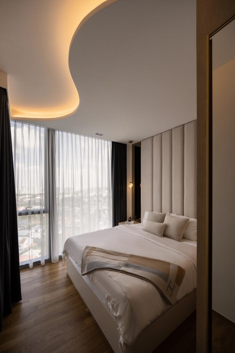 "Condo Design – CONTEMPORARY LIVING @ MEYER RD- 17"